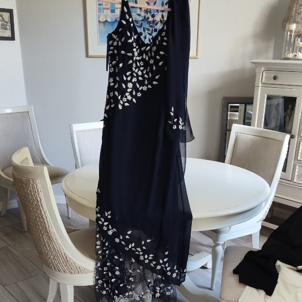 Fiesta Black and Silver Sleeveless Embellished Cocktail Gown